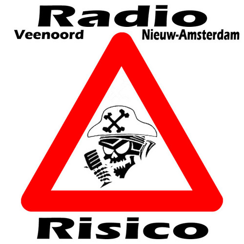 Radio Risico te beluisteren op de fm. U bent altijd welkom in onze studio