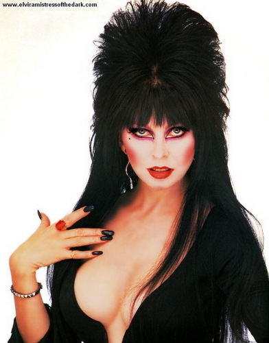 Himbeere_82's profile picture. Я, видно, не та девушка, чьи мечты сбываются. У меня лучше получаются кошмары.
Let's support Elvira in Russia!!!