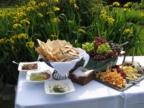 Simple. Elegant. Sultry Foods. Hand crafted, artisan catering, bringing joy through food! follow us or view us at http://t.co/TEbl3rs6lY