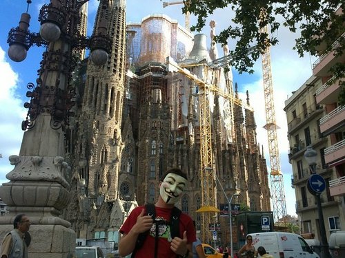 AusiasSalvatge's profile picture. Apasionado de las emociones fuertes y nuevas experiencias ademas de la comedia, necesaria para el curioso sentido del humor de la vida...