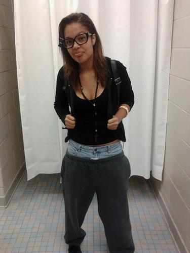 TrulyDoris's profile picture. Cheaa ! Doris : Young & Living . Follow My Best Friend : @French_MyNeck