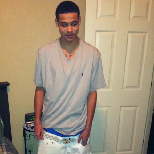 KenBenjamin23's profile picture. 