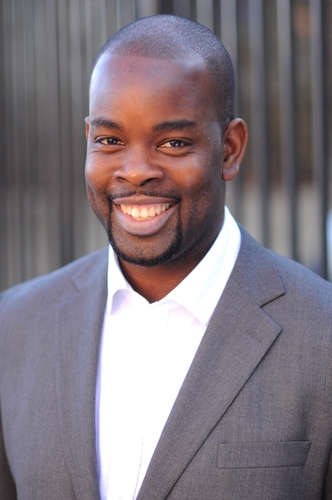 Former journalist; now a Fintech consultant.