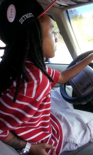 I be on oda shxt , shxt niggas can't Fuk wit # teamsagittarius r.i.p. lil nub, stay to myself #neva had squares to keep out my circle !!