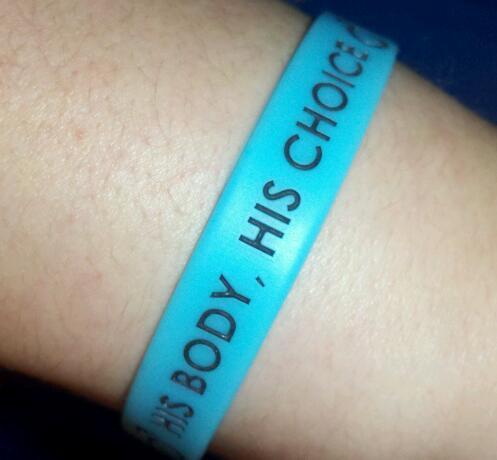 intactavist_'s profile picture. Anti-circumcision, breast feeding, baby wearing, hippie kinda mom whos not afraid of stepping on a few toes to stand up for what I believe in.