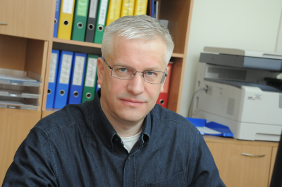 vvakrina's profile picture. 