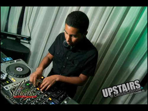 DJ - Playback (416)930-9671 For Booking Inquiries.