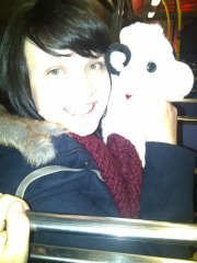 LauraLoaf's profile picture. 