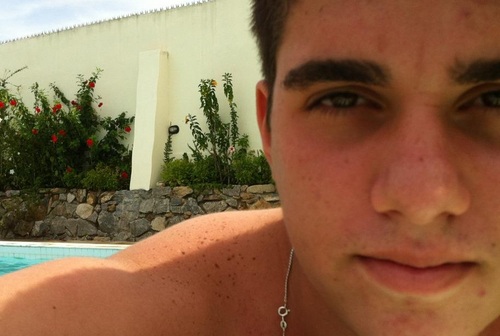 http://t.co/4aLkiqHbxJ =]