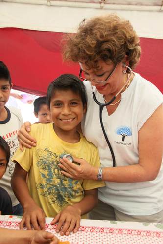 Fundalejos's profile picture. Somos un equipo de técnicos profesionales empeñados en brindar servicios sociales y otras herramientas necesarias para construir una Guatemala mejor.