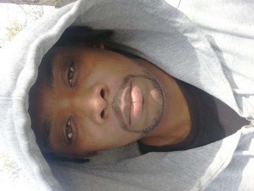 U R now looking @1smartblackboy! ...its PAULIEEEE! Proud Father/ Producer/Composer/Songwriter/ INQUIRIES: pauliesmartsmusic@gmail.com