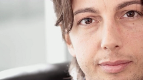 imprenditore e project manager esperto in strategie digitali