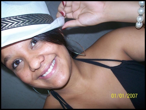 Taynadipaula's profile picture. 