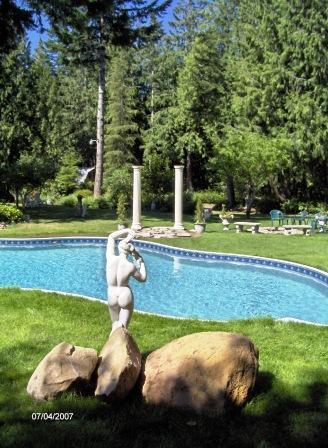 ARCADIA, a romantic getaway in Shelton, WA, providing relaxation,  clothing-optional freedom, health,well being and embracing all that is natural.