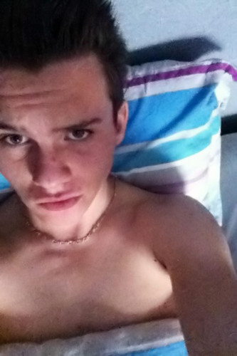 Levisfollowback's profile picture. Compte Follow Back 
Follow moi sur @Mr_levis et je te follow avec ce compte.