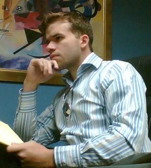 TomRhodes4's profile picture. A Law Student, Law Clerk, and Life-Long Libertarian.