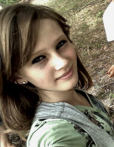 Feia ,chata ,burra ,Retardada ,troxona ,Feliz , lokaa , Loira , CORINTHIANAA (:  
Segue aê que sigo de volta flw (((:
