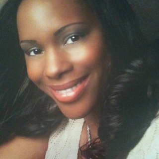 MogulMommie's profile picture. 