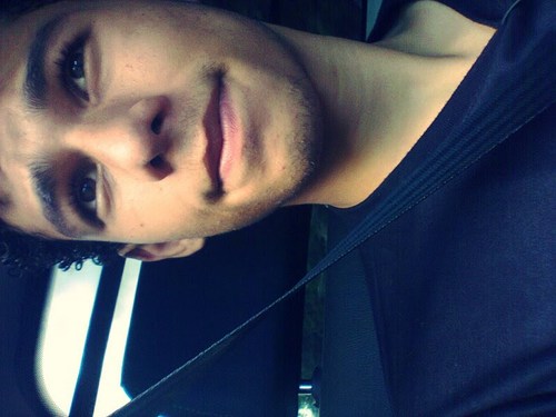 Apenas busco a felicidade (: