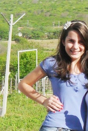Não importa as coisas que eu faço pra mim ou o que eu pareço ser, o que importa é o que eu verdadeiramente sou!

 #FOLLOW pra conhecer . http://t.co/K1DRBk0