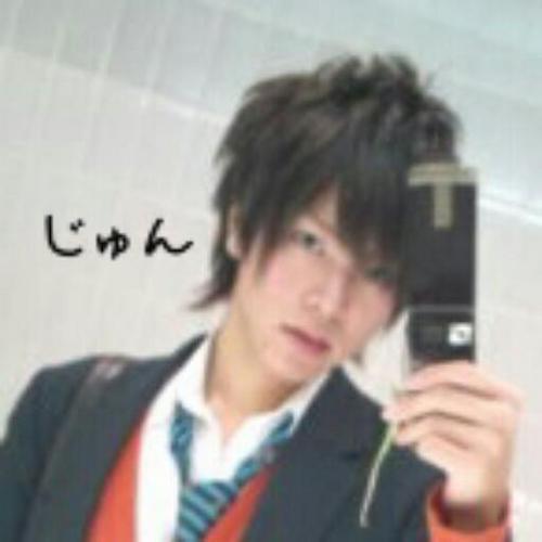jyunjyun1111's profile picture. 高2男子！バンドやってます♪Vo&Guitar担当。最近彼女と別れてギターに没頭w フォロー大歓迎！絡み重視！