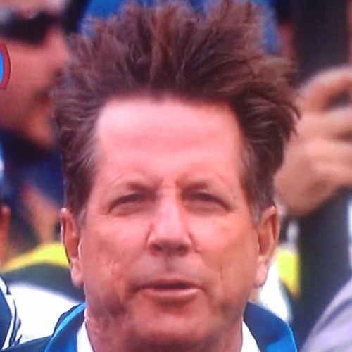 norvishorrible's profile picture. norv doesnt know how to coach