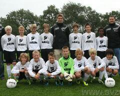 SVZWD1 speelt in de 2e klasse en staat daar bovenaan met nog 3 wedstrijden te gaan , steun de jongens in hun weg naar het kampioenschap