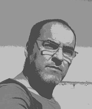 Buscador de recursos laborales 2.0 habitualmente y, ocasionalmente, pachanguero del baloncesto 3.0
