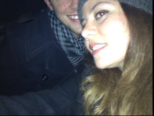 EllyBagh's profile picture. 