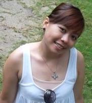 a simple-unbeatable-tough girl who fallinlove with coffee, fashion, design, travellin and outdoor activity so much!
*cheers :)
