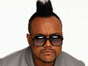 apl_deinFrance's profile picture. Le #1 fan club de @apl_de en France -  Follow @BEPinFrance @iamwillinFrance @tabBepinFrance @FergieinFrance @Bepground & DJ @BIGINSMASH / [?] / #BEPfr