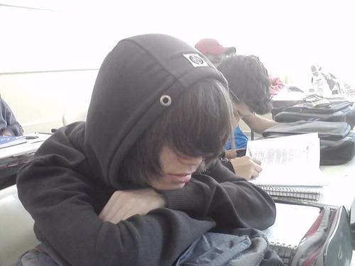 MuriloCorbeau's profile picture. Aquele que combate monstros deve t... tarde demais. Sou um Replicante.