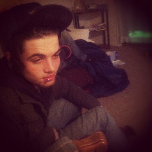 SexToyTroy's profile picture. skate, xbox, shake junt