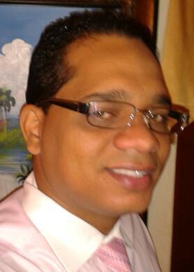 jonathansotom's profile picture. Ing. Electronico y de Telecomunicaciones, especialista certificado en Redes de voz y datos, administrador de sistemas, loco, poeta y sonador.