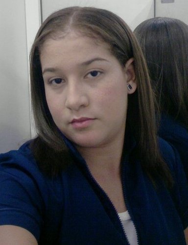 estefaniesan's profile picture. 