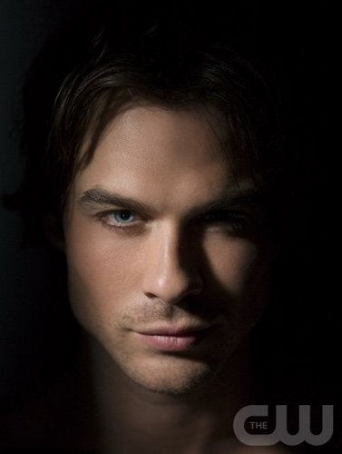 Boy I'm just in love with you....
http://t.co/K8nzzeNbIS
Nós vivemos a temer o futuro; mas é o passado quem nos atropela e mata.