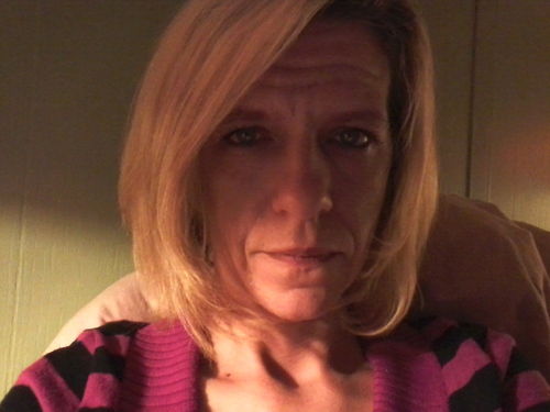 DeidreEngle's profile picture. Love haning with my kids and hubby and watching t.v.