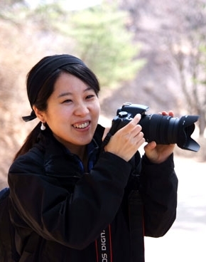 earthisincrisis's profile picture. a writer, traveler, calligrapher and more than anything else a student on the planet called the earth of Arui galaxy