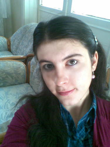 ganimetgamze's profile picture. 