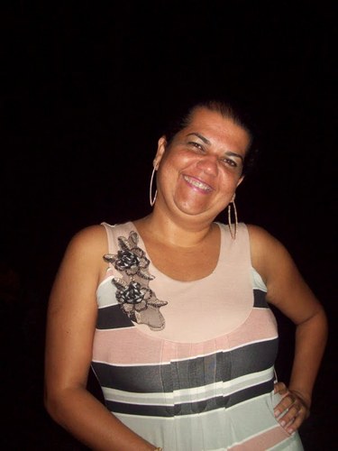 CASADA, FISIOTERAPEUTA UFPB HÁ 15 ANOS,
PROFESSORA EJA EM MATARACA INGLES/CIENCIAS HA 20 ANOS.