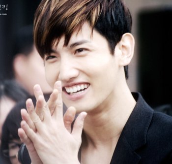 TVXQ Magnae Max Changmin | 18 Feb 1988 / Roleplayer at Swirly Bubbles RP!