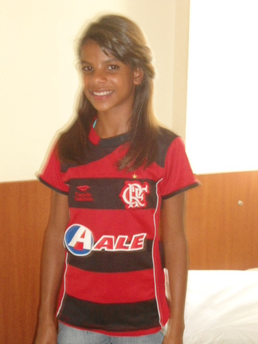 eu sou linda,goto de todas as pessoas que gostam de mim mas pra gente se gostar nos pricisamos se conheser para gostarmos uns aos outros
bjs♥.♥.