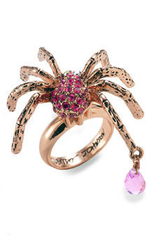 bijouxforless's profile picture. We are an online store that specializes in jewelry from many fashion designer brands, Very affordable price.