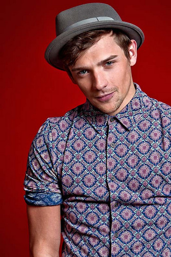 The Official Fanpage of Max Milner.
A 21 Year old, who is going to be a success in the Music world.