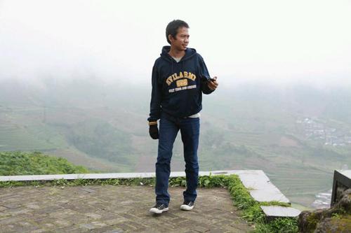 zeliqmsubing's profile picture. step by step