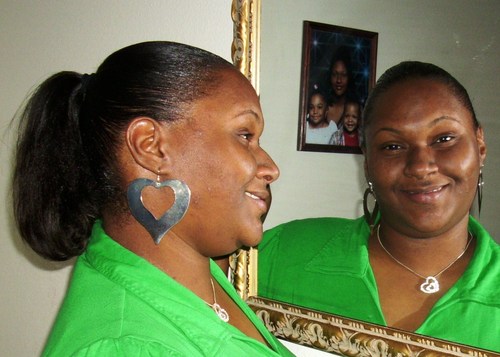 DessiNicole01's profile picture. 