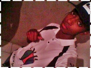 chora porque sou eu pika , assumi que sou #foda , o que eu posso fazer si minha pessoa te #incomoda (8)'* ++ amoõr é uma #ilusão (y) .$$'*
