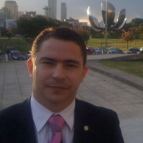 Advogado militante, professor da UnP, Ouvidor Geral da OAB do Estado do RN, Pós-graduado em Direito Público, estudante da Univ. Buenos Aires.