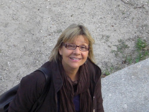 Mare, àvia i infermera Jubilada.                               PhD, RN, BAAN, BSN