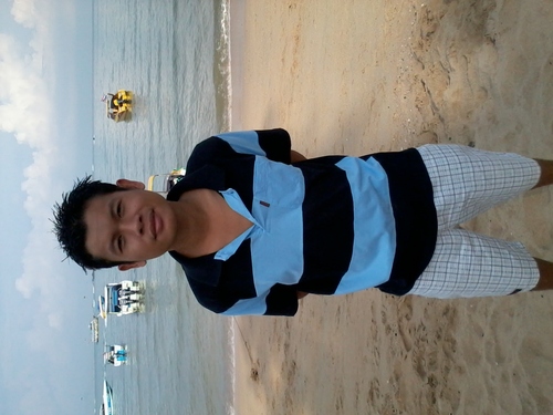 noommax1989's profile picture. 